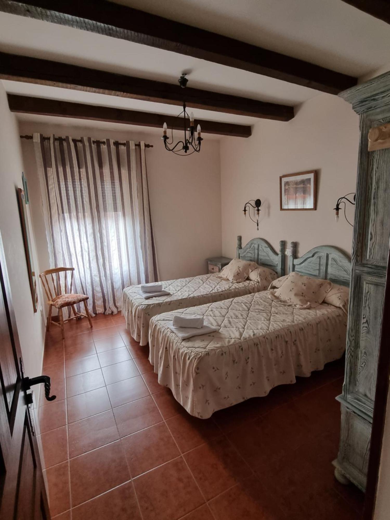 Casas Rurales Tio Claudio I Y II El Barraco Exterior foto